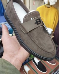 ترندات الامازون • الشارع العريض بلد