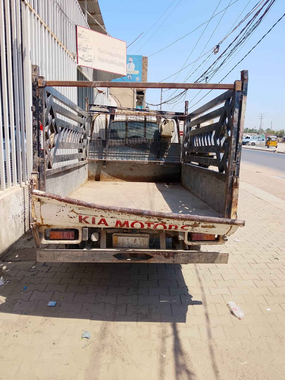 فونتيره موديل 99
رقم ديالى، مكينه وكير وأكسل جديدات، شواصي مكفوله وكشر ابلادي بس على هذا الحال 
مكان السيارة بالمحمودية 
السعر 35 وبيها مجال 
***********
