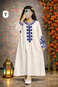 ملابس أطفال • ٦-٧ سنوات • ألوان ومقاسات