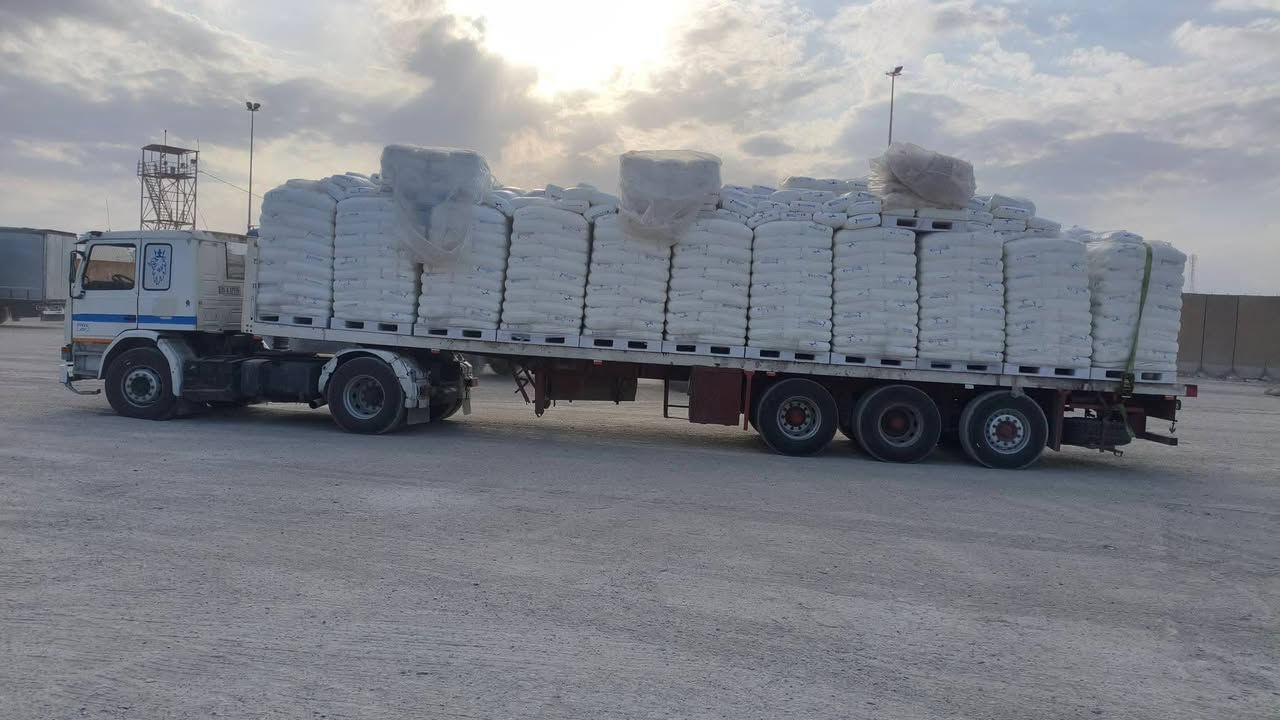 سلام عليكم سكانيه مشلح مكفوله كفاله عامه عربانه لمانيه دنكيرين مزوج واحد حرفش تخم تاير راس وعربانه السفسار على رقم ***********
