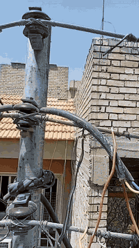 سلام عليكم كهرباءي احمد وطنيه نسحب ضفاير واني اخدم الكم شغل نضيف رقم ***********
