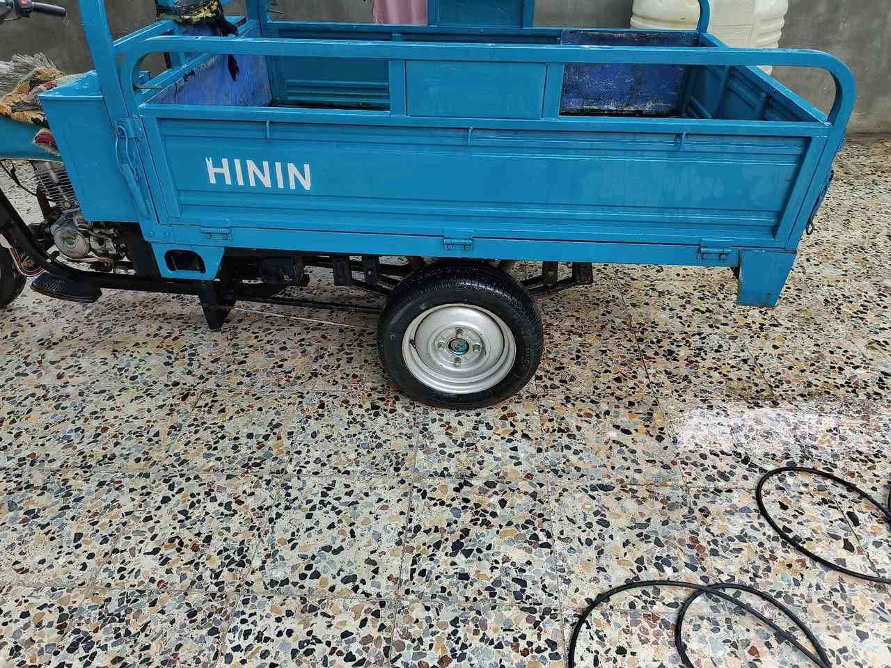 السلام عليكم شباب ستوته كربلائيه  للبيع موديل22 ستوته مكفوله شاصي ركبه بيه خيط تبخير ستوته نضيفه كهربائياته يرادله ترتيب اصولياته كامله اوراقه موجوده السعر (1750) وبيه مجال المكان البصره الزبير رقم الهاتف ***********
