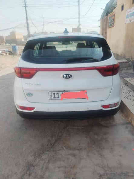 السلام عليكم
للبيع سبورتج خليج م 2017
محرك 2000 دوش رقم بغداد الجديد
فول مواصفات ماشيه160الف بيهه صبغ
باب خلف السائق گير محرك كفاله تخم
تاير السيارة باسمي سعرها 173ورقة بيهه
مجال للاسفسار الاتصال ***********
