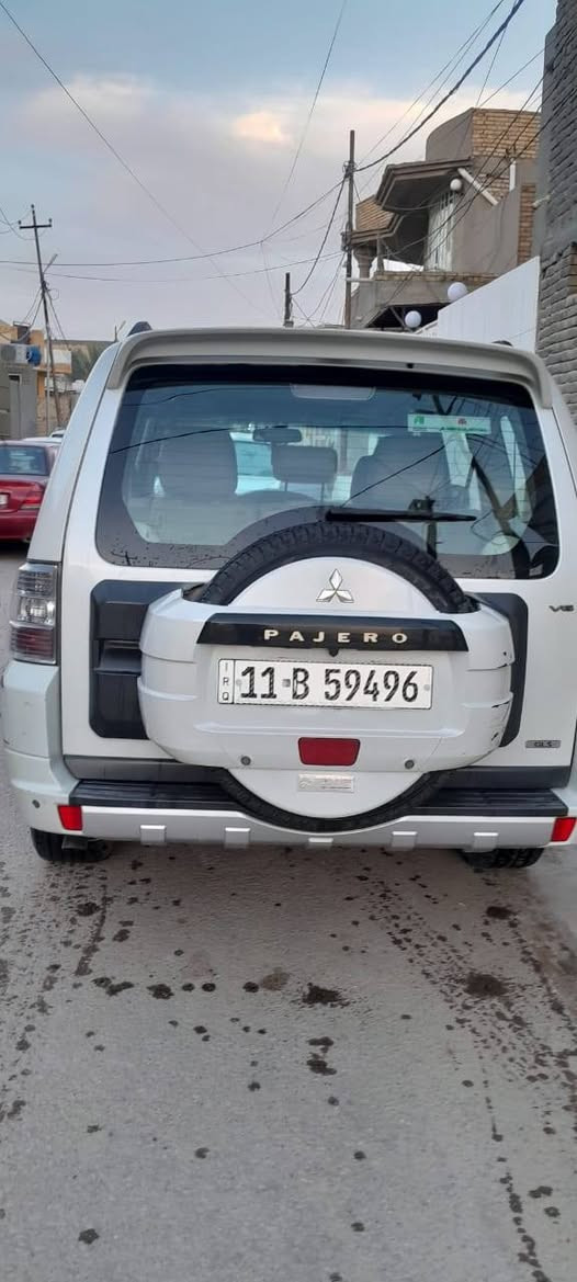 السلام عليكم 
باجيرو حبتور موديل ٢٠١٠رقم بغداد الجديد مكفوله صبغ وتبديل كير مكينه فقط مبدل لا ستيك ولف ماشيه ١٩٠مكان الديوانية السعر ١٤٠رقم الموبايل ***********السونارمرفق بالمنشور
