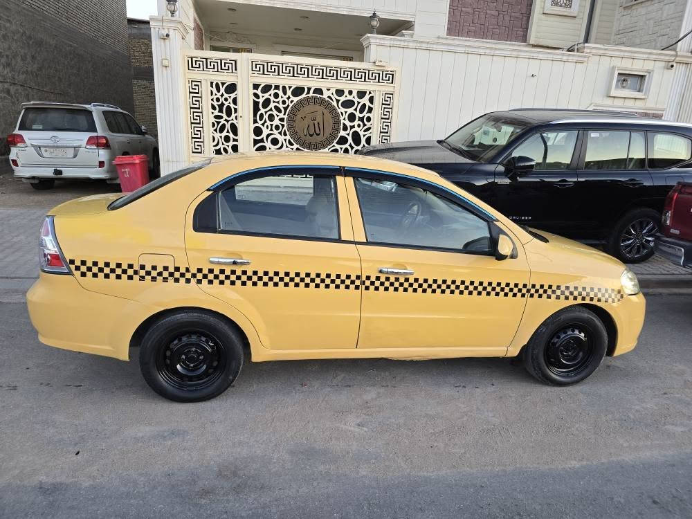 السلام عليكم
افيو 2011 

گير عادي

نجف باسمي

مصفره هيئة وغرامات

السياره جاهزه مكينه

وكير وتبريد وتخم تاير

بيها رشات صبغ بسيطه

مكفوله من الضربة

العنوان / النجف / القدس
السعر 55$ بالنقد
ترهم نقد ومدة واقساط

موبايل/*********** النجف, العراق
