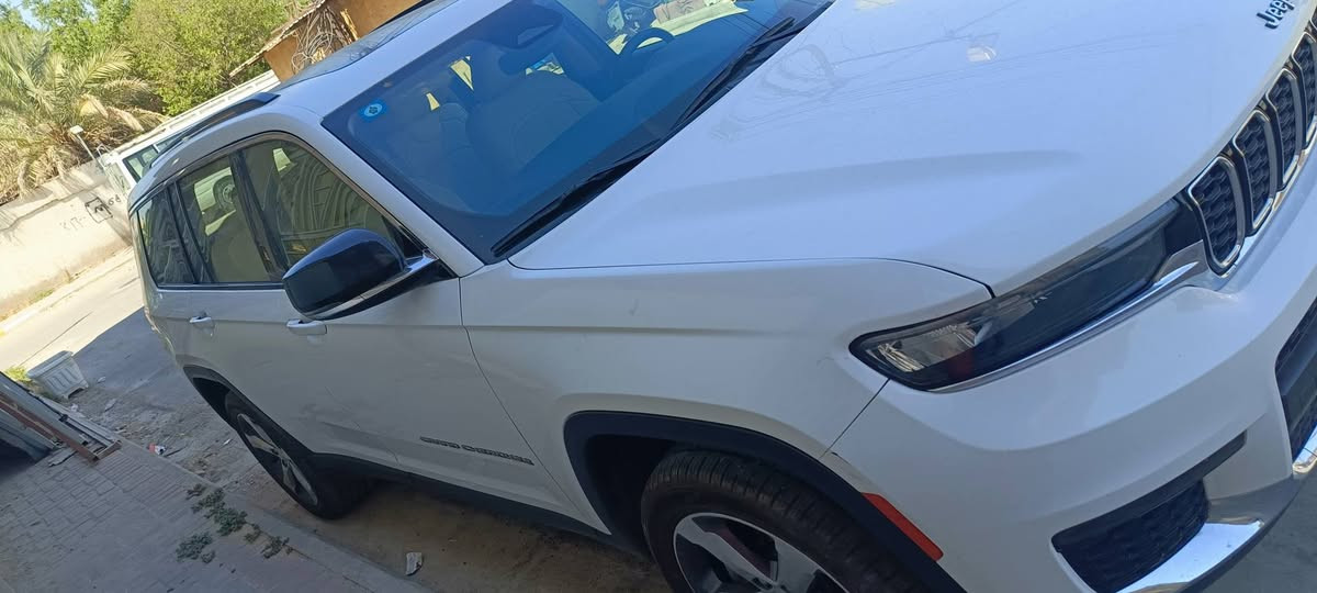 السلام عليكم جيب للبيع 21 خليجي فول مواصفات رقم بغداد باسمي سعر 320 رقم الهاتف ***********
