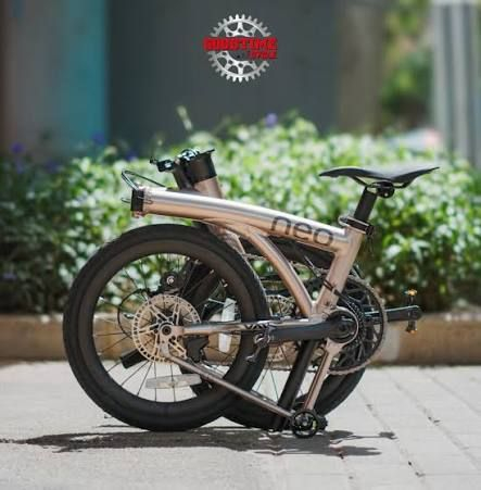 تحفه فنيه java neo
دراجه خفيفه الوزن قابله للطي ب٣ مراحل لسهوله الحمل وزنها ١٠ كيلو غرام تكدر تشيلها بجنطه وين ماتروح حجمها ١٦ طبعا سستم شيمانو بريكات هيدروليك السعر ٧٠٠ بيها مجال للعلم اخذتها اكثر بس ما مستخدمها متوفر توصيل داخل بغداد وديالى


**إذا كنت صاحب هذا الإعلان وتريد حذفه لأي سبب، رجاءا أرسل رسالة إلى الدعم الفني**