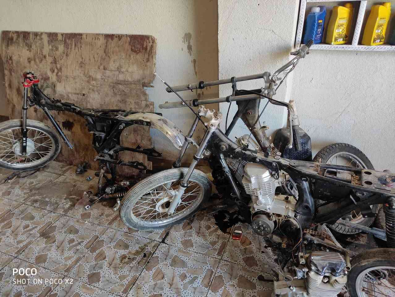 شواصي كلك للبيع بيهن رقم شاصي موجود اسعر لواحد 100 قفل من لخير شراي يخابر ***********
