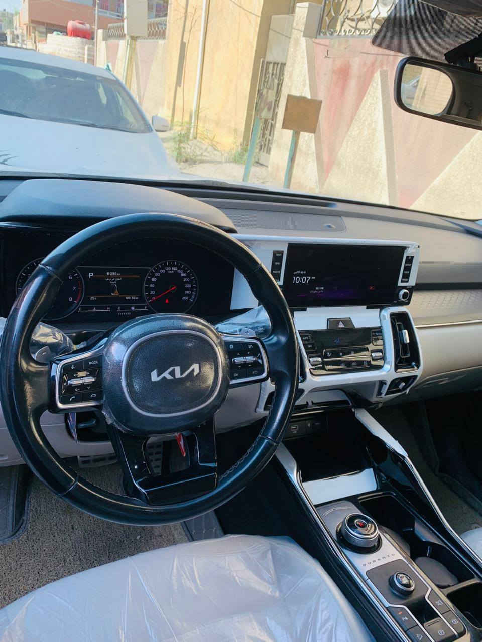 السلام عليكم
سورنتو موديل ٢٠٢٣ .فول مواصفات، كشنات مخمل وهذا السونار منشور وياها.
السعر ٣٠٠ ورقة .
وبيه مجال 
بغداد ،الحرية
للاستفسار ***********
