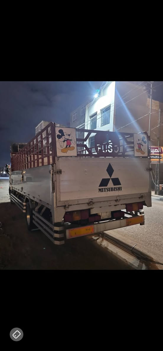 السلام عليكم اريد مراوس بحافضه مجنحه***********
