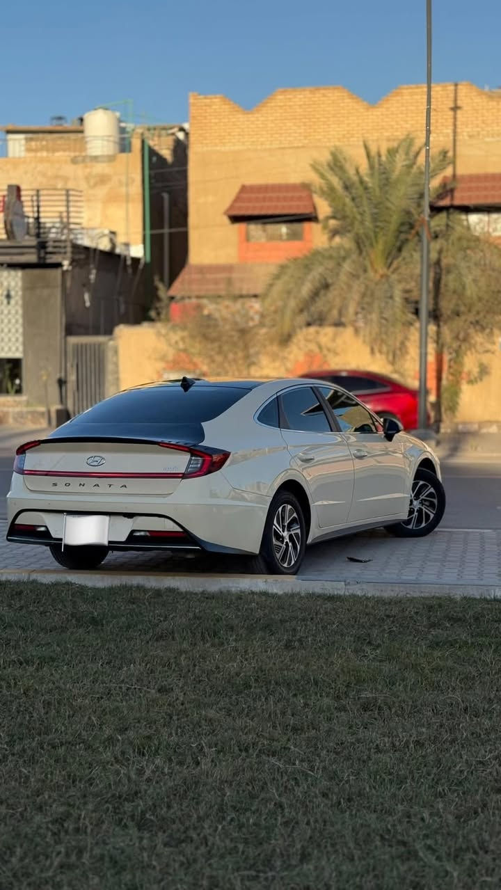 سلام عليكم      #للبيع_فقط
هيونداي سوناتا 

مديل 2023 اصل 

#كفالة_كص_وسرقة_وانتربول

#ادوات_متومة_ارقام_وسنوية

 ( مـوصـفـات )

تشغيل عن بعد 

بصمة ابواب

شاشة كاربلي 

بصمة تشغيل 

شفتات ستيرن

كير بصمة 

اشاير مري 

هايبرد من0___الى60

تبريد ثلج ❄️ 

حدادية 100%

كفالة مكينة. كير. بطاريات. ب كارتون سيارة 

#المكان_بصرة

#السعر اتصل وتدلل 

***********
