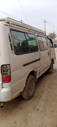 لبيع سيارة فتون  رقم احمر بغداد ٠٧٨٠٦٨٤٩٩٣٨. ٠٧٥١٣٥٨٣٧٢٦ محور مكينة كا...