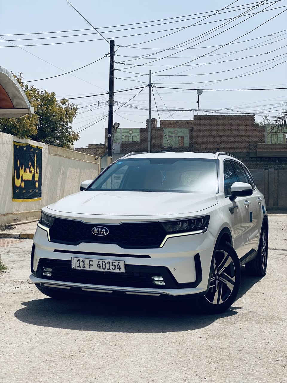 السلام عليكم للبيع او المراوس سورنتو 2021 خليجي ماشيه 69 فول مواصفات 6 سلندر 7 راكب 4 عدسات كشنات كهرباء وجلد شفتات ستيرن بصمه مري شفط اناره محيطيه صندوگ كرباء ذكي وباقي المواصفات المعروفه  بيها بارد بلجاملغ الامامي وpdr قليل بلصدوگ سيارة جديده وعلى ايدي رقم بغداد سنويه 2030 بأسمي محرك گير تخم تاير كله جديد السعر 270وبيها مجال مكان بابل الهاشميه الهاتف ***********
