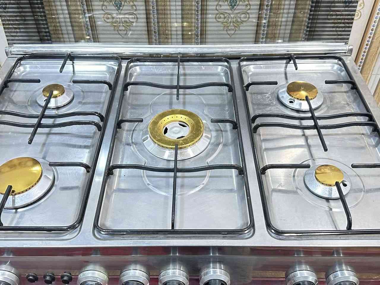 السلام عليكم
فريش جامبو نيو العين الزرقاء اخواالجديد غراض كاملة افران مزدوج نار زركه السعر 250 وبيه مجال بسيط ***********اتصال او واتساب
