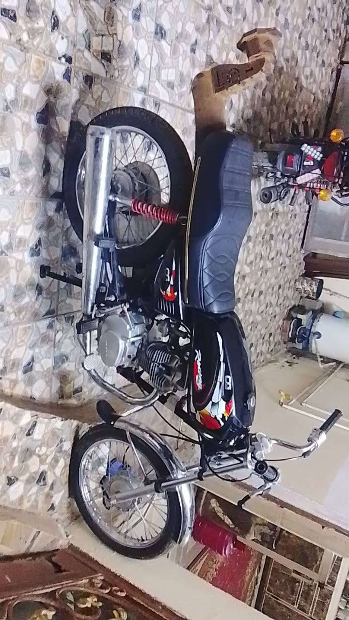 سلام عليكم شباب دراجة 🚲 نامة متياز موديل 2025 شاصي مكينة 2025 لبيع دراجة 🚲 شلعة معدل خير من الله اي عيب مابيهة دراجة 🚲 كلگ كلك كلك لبيع السعر 550 اوبيهة مجال مكاني ديالئ بعقوبة تقاطع اللسادة متواجد فيس رقم 📱 ***********
الميعرف بسعارهن يسمع حجاية محلوة
