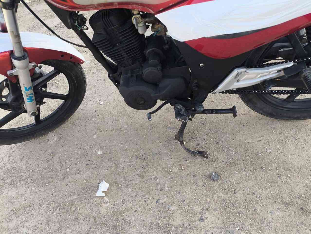 ماطور سايم للبيع موديل 17مكمرك وكامل سعر 750وبيه شوي مجال يرهم مراوس***********
