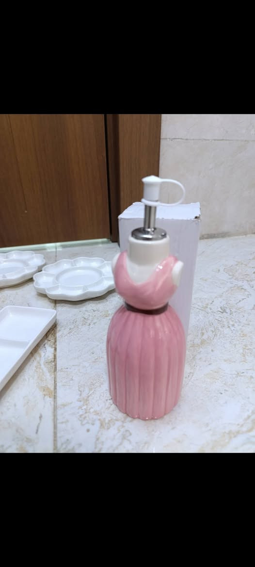 كلهن جدد مامستعملات ابد 
قفل ١٥ الف للعلم القدر بايركس حجم كبير يصير على الطباخ مكاني جزيره بغداد السياحيه


**إذا كنت صاحب هذا الإعلان وتريد حذفه لأي سبب، رجاءا أرسل رسالة إلى الدعم الفني**