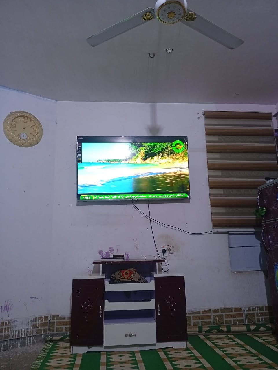 سلام عليكم ورحمه الله وبركاته بلازمه حجم 65 ستالايت داخلي أصليه الجي للبيع السعر عالخاص واتساب *********** متواجد فيس بوك مازنجر
