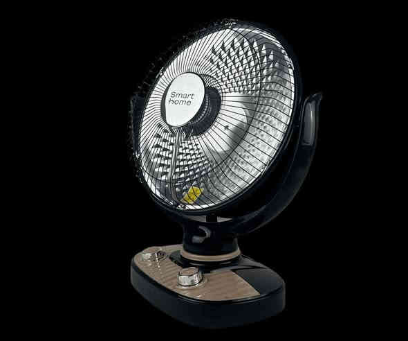 مروحة تدفئة دوارة شكل الشمس 14 انج من سمارت هوم
المميزات:

تصميم دائري جذاب وحديث ذو درجة تدفئة مميزة

هيكل المدفأة من المعدن مع هيكل خارجي من البلاستيك

2 مستويات للحرارة

عتلة للتشغيل والايقاف

عتلة للتحكم بدرجة الحرارة

مفتاح امان: تنطفى بشكل تلقائي عند السقوط
للتواصل واتساب ***********
