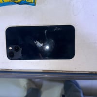 ايفون ١٣عادي ذلكره 128بطاريه مبدله اصليه 100جهاز شخط ما بيه مكفول من ك...