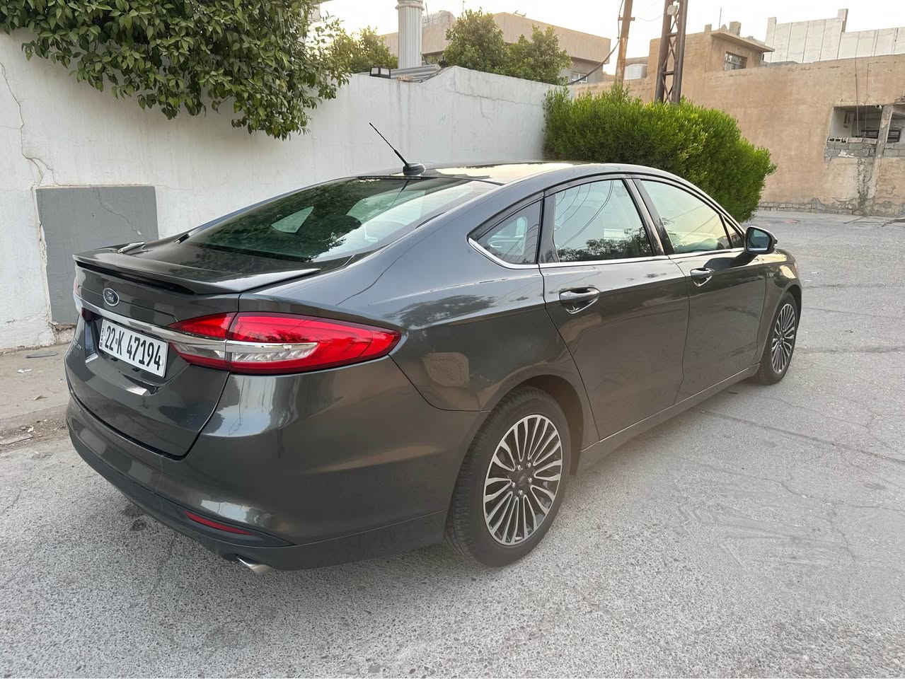 فورد فيوجن موديل 2017 مواصفات SE لون نفطي حجم محرك 2.5 بدون تيربو   المرغوب كير محرك مكفول شرط لا صرف ولا بخار موصفات السيارة معروفه مثل 
تشغيل بصمه
كير ماوس 
تحديد سرعة 
هندبريك بصمه
بكلايت ليد 
لايتات زينون
شاشه بلوتوث تبريد لمس 
سياره جاهزه تبريد شغال تايرات جديد كهربائيات كامل بدون نواقص سنويه جديد دفتر بانزين بي شرط تحويل ظرر السياره 5 قطع صبغ سياره كولش حلوه سياره شبر تعديل بارد مابي شرط بدون دواخل بدون شاصي بجم كبس كول عل بلادي  صندوك كبس سياره ماشي 140مايل حقيقي سيارة جديد مكان السياره كركوك سعرالبيع (98$) بي مجال 
*********** 
*********** كركوك, العراق
