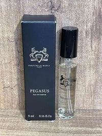 مستحضرات تجميل • قطعة