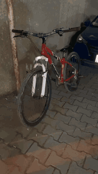 بايك استعراضي كامل مكمل سعره 150 وبيه مجال قليل مكاني بغداد الشعب البنوك يم بانزين خانه بنوك  رقمي ***********
