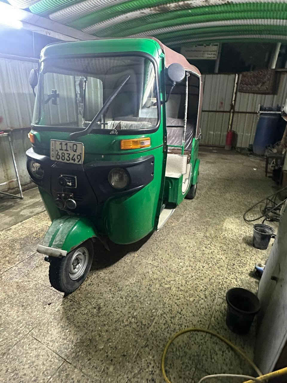 السلام عليكم تكتك للبيع رقم بغداد باسمي كفاله من عدا دوس معمره لا تنقيص لا تبخير كهرباء كلهه شغاله العنوان بياع الشرطه الرابعه 
رقم***********
