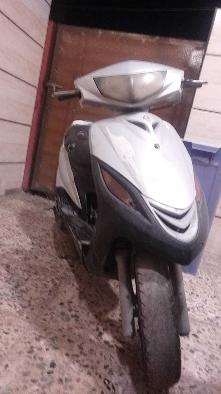 ماكس ١٤٠كلهه بلاديه كبيرته مكينه ممفتوحه كفرات  ناعمه شلعه معدل دهن جديد لا نضوح لا تبخير لا صوت  نكره بكل وقت  خير من  الله سعر ٢٥٠  قفل المكان الغزاليه شاري يتصل مزجر وتساب
***********
