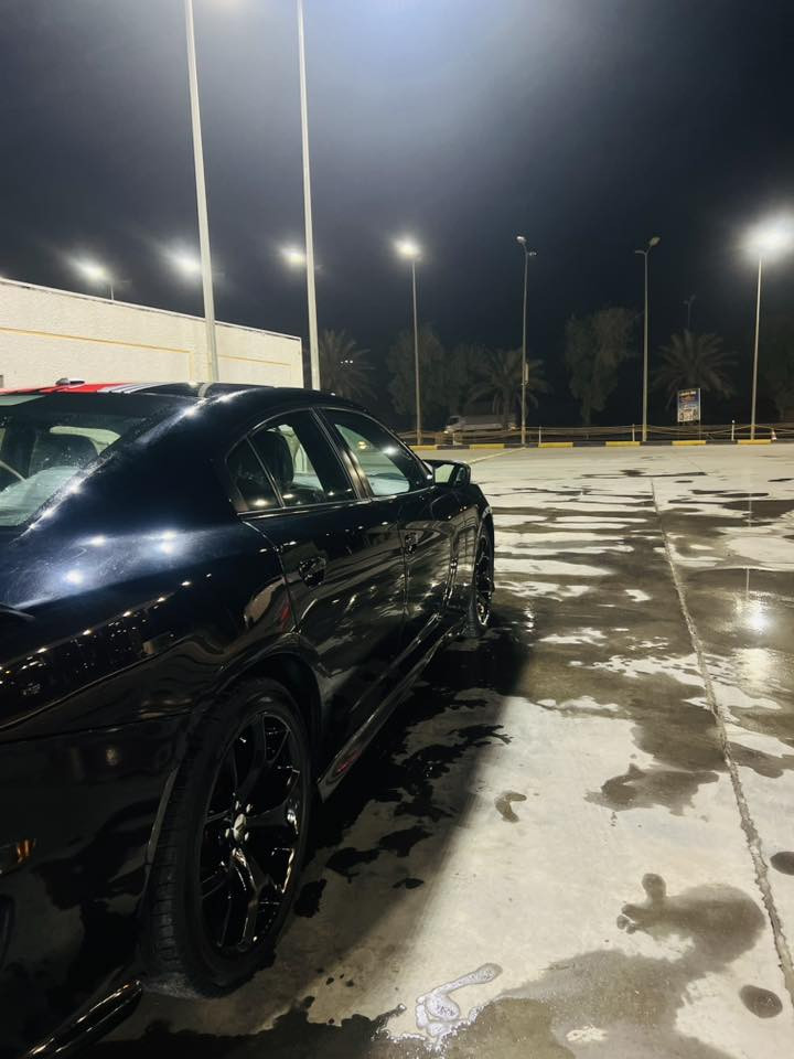 السلام عليكم (للبيع)
جارجر sxt plas 2020 اصل وحالياً محدث بنيد ودعاميات Gt

حادثها جاملغ خلفي  

وجاملغ الامامي الايمن والايسر 

145000 km 

للأستفسار اكثر الاتصال 

 ***********
