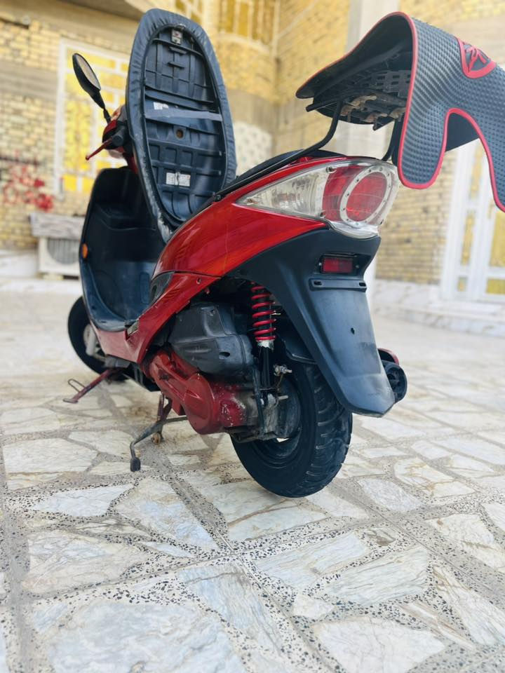 للبيع G4مكان ناصرية مركز سعر 700للتواصل  ***********
