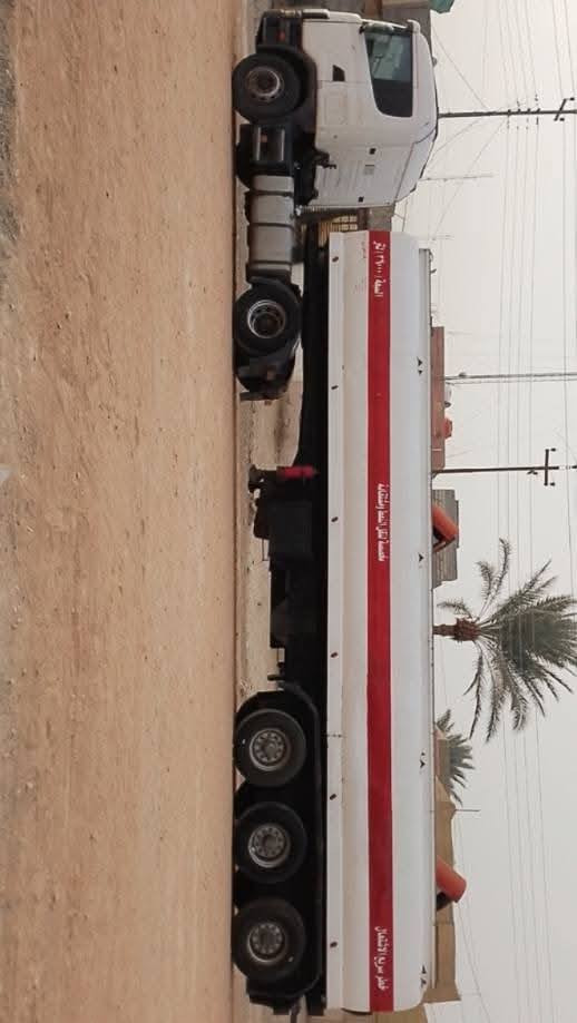 السلام عليكم
للبيع موديل 1999 بم ونوزل 
سياره جاهزه للعمل 
وحاليا تشتغل على محور كربلاء 
السيارة غير معتمده 
السعر 180$ وبيها مجال 
لاستفسار لاتصال *********** مكاني كربلاء
