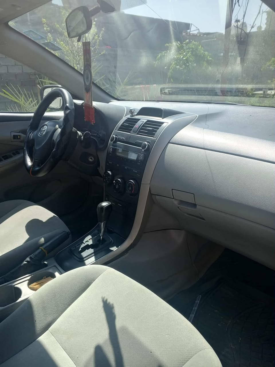 كورلا 2013واردامريكي سياره مال جناي كلش نضيفه ضررها من الخلف سياره حلوه كامله تخم تايرمكينه كيرشرط الضمان باقي اتصل وتدلل *********** او***********
