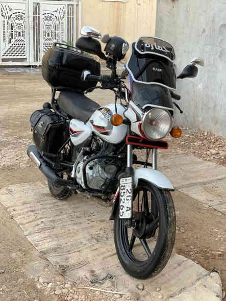 سلام عليكم بوكسر٢٠٢١ سنويه باسمي سعر ١٧٠٠ قابل للتفاوض نقوصات بسيطه***********
