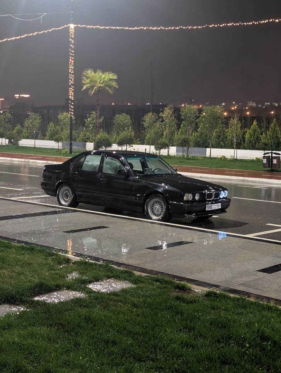 Bmw 525مۆدێل ١٩٩٥
ئارمی پلاستیک سلێمانی گێرومەکینەی بەشەرت 
تەبرید چوارجام کارە با 
سەیارەکا زۆر مەزبوتە السليمانية, العراق


**إذا كنت صاحب هذا الإعلان وتريد حذفه لأي سبب، رجاءا أرسل رسالة إلى الدعم الفني**