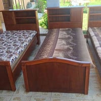 مرحبا جرابي للبيع نوع خشب عراقي السعر 75وبيها مجال قليل اتصل 077227118...