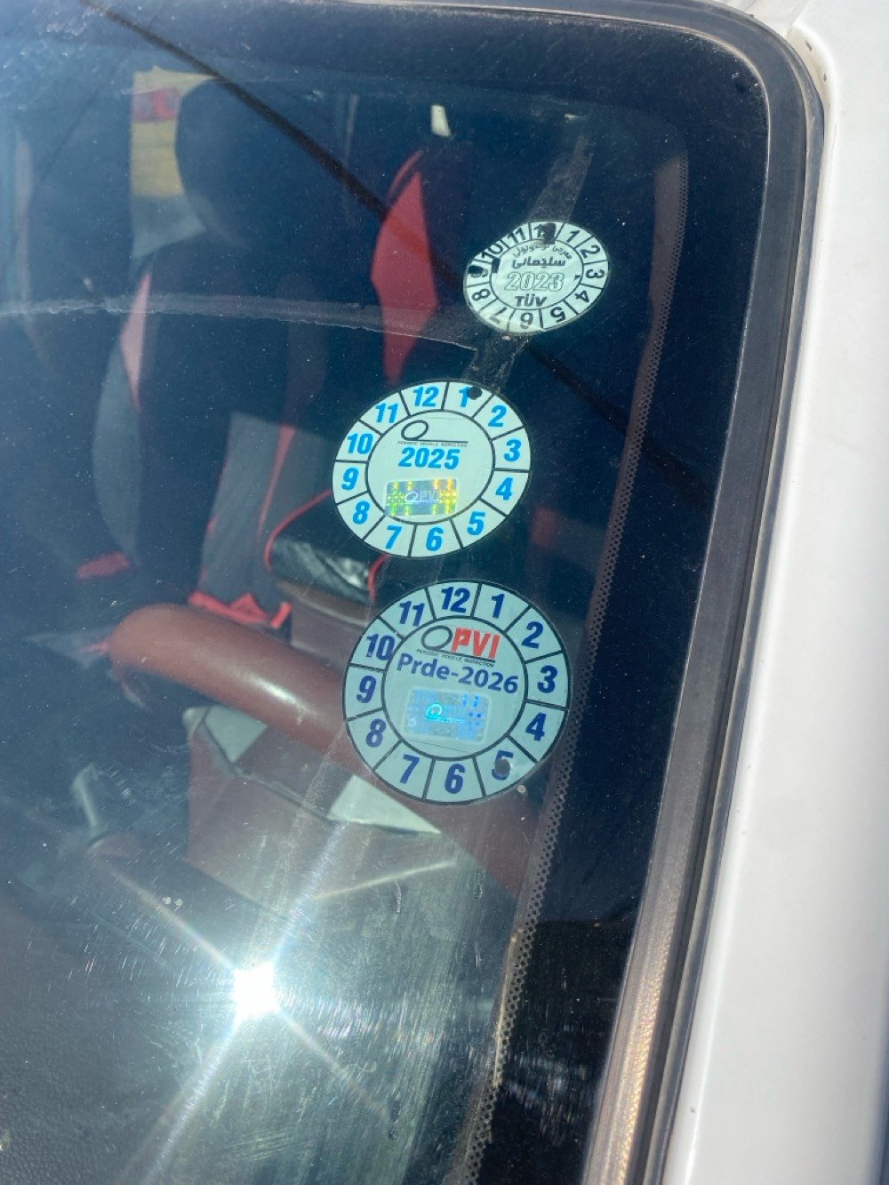 بغداد بلديات مضيفه سياره ميكنه مفتوحه شغل مضبوط وبيها ٢ قطع بارد 