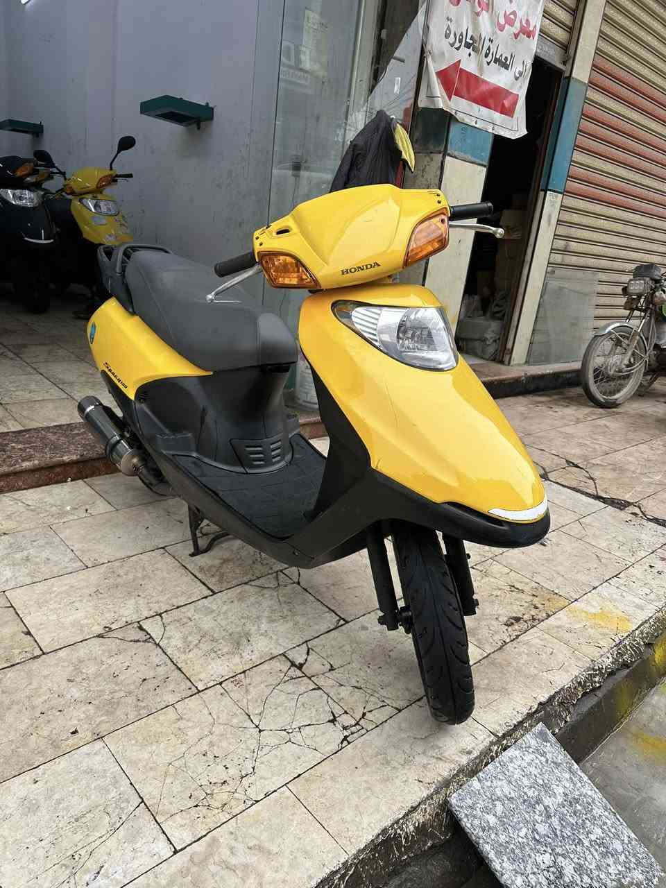 #السلام_عليكم_أخوتي_الغوالي 
#الوجبه_الجديدة
#مال_مزاد_شرط_رمبه 
# هوندا سبيسي ياباني أصلي 🇯🇵👍
 #شرط الضمان 💯💯
#بعده بحالة الوكاله فول نظافه مكفول 
#نظافه فول 💯💯👍 
#اللون أصفر 🍋🍋 

البيع نقد والأقساط 👉
مصرف الرافدين فقط👉
مواظف ومنتسب ومتقاعد و الوريث 👉
استقطاع الاكتروني بدون مقدمه👉

#مكاني كوت المشروع شارع ميكانو 👉
***********☎️
***********☎️
أخوكم سيد محمد
