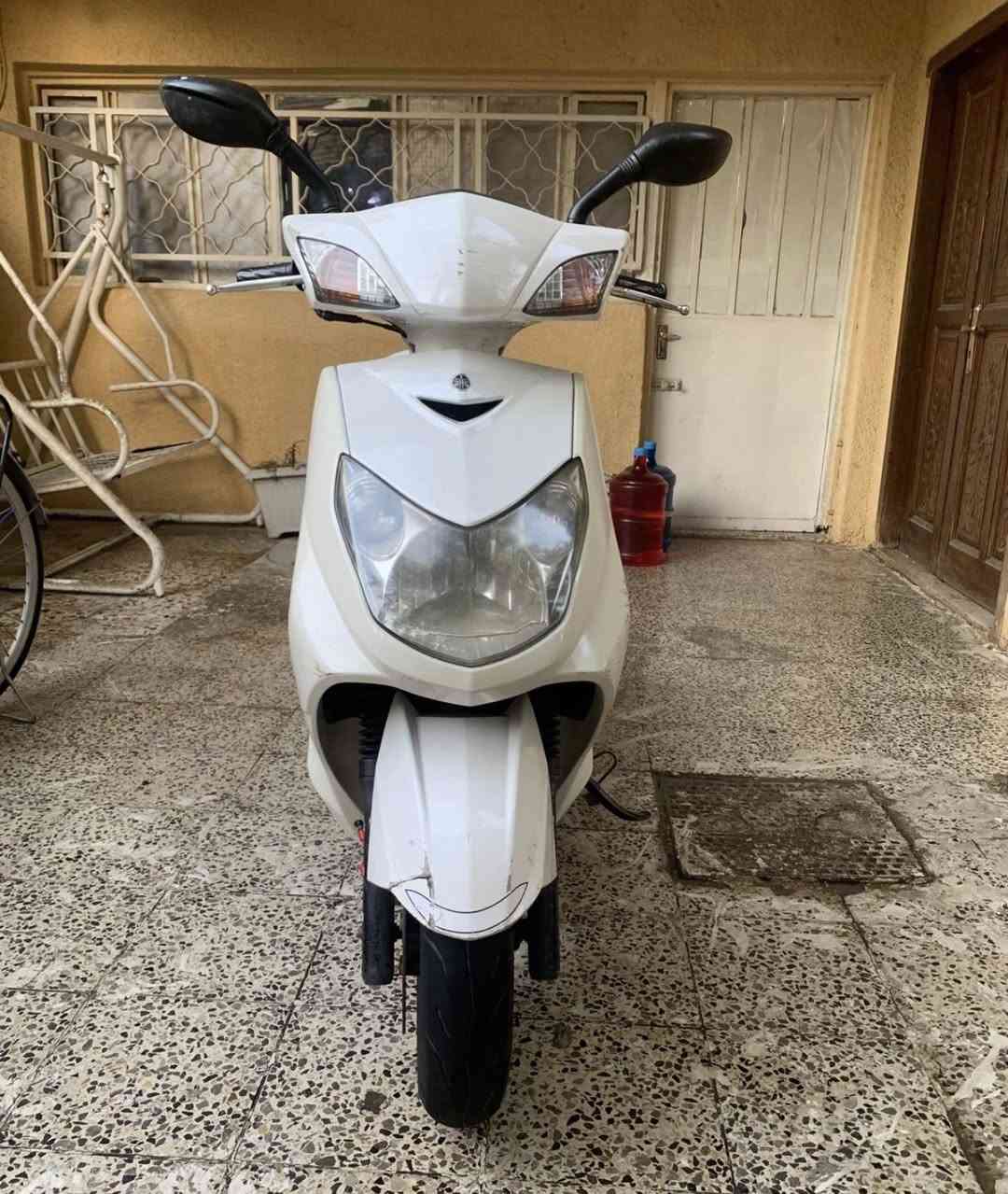 سلام عليكم دراجة سكنس فحل
كابريتر دراجة كفالة عامة كهربايات كلها شغالة
و العنوان بغداد غزالية و الرقم ***********
