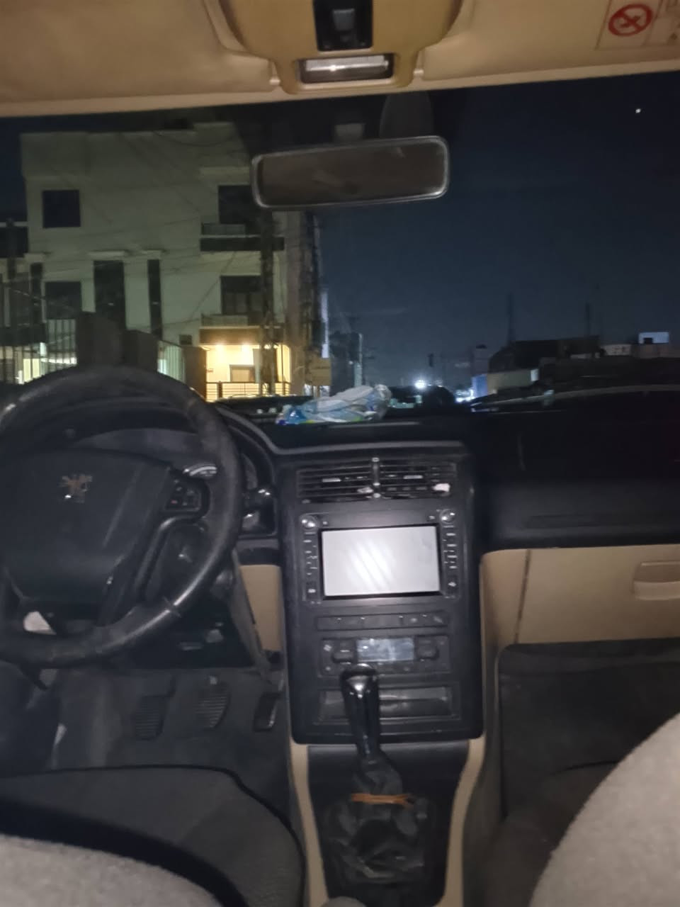 السلام عليكم
بيجو باص موديل 25 مكفولة كفالة عامة سيارة نظيفة مناقصهة اي شي بالعافية على يلخذهة رقم بغداد تحويل ثاني مري شفط جديده السياره مكان السيارة بغداد السعر 85 ورقه وبيهه مجال قليل رقم صاحب السياره ***********
