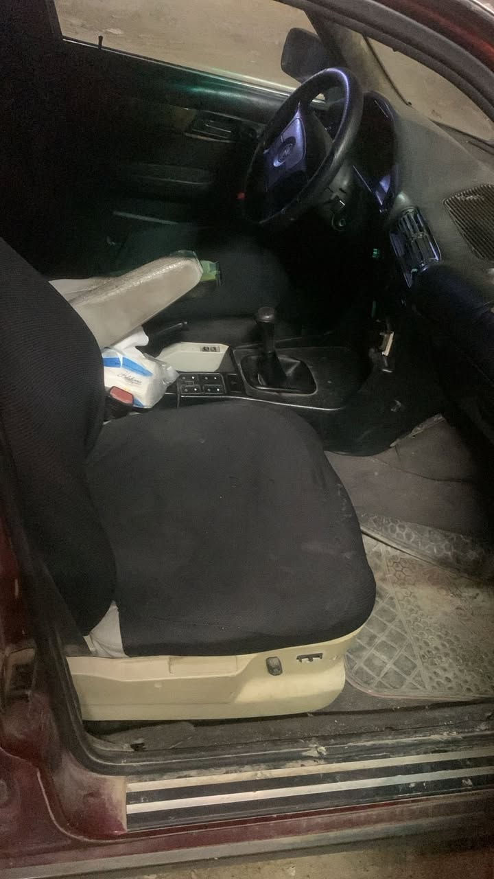 السلام عليكم بي ام 520سياره ابيعها حديده  بدون رقم  الي يريدها كامله او يريدها تفصيخ السعر٢٢،،التواصل ***********
