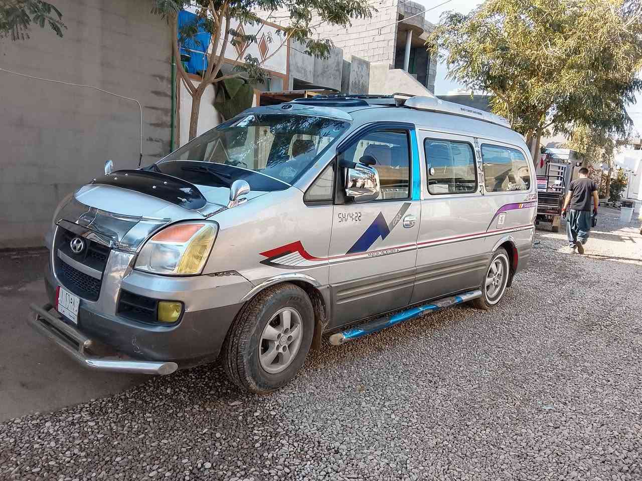 استاركس موديل 2006سياره مكفوله من الضربة والمعجون كير مكينة  واكسل سيارة جاهزه بيهه صبغ بخ بباب الصندوك بدون ضرر فقط بخ رقم قادسية مشروع وطني شرط تحويل فقط بدون وكالة السعر 85وبيها مجال مو سعر نهائي راح اترك رقم راعيها والصورة للصونار الشراي يتصل *********** مكان السيارة كلار ناحية صمود
