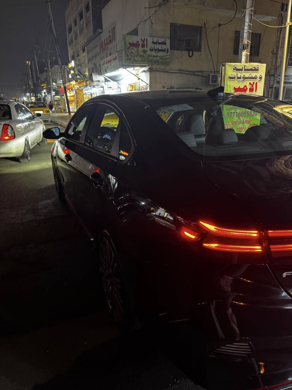 السلام عليكم
فورتي 2022 GT

ماشيه 78 الف كيلو يعني 48 الف ميل 

مكينة 1600تيربو

كير DCT سبع نمر

السيارة حادثة جاملغ وربع الباب جاملغ مبدل والباب مصبوغ 

(مواصفات )

دبل اكزوز

كشنات جلد

مود درايف (سبورت-ايكو -نورمال)

رادار الخروج عن المسار

رادار تنبيه التصادم (من تقرب على سيارة دوس بريك من يمهة)

قيادة الية

نضام صوتي من 7سماعات

بصمة واشاير بل يدات مال باب مال ترحيب واشاير بل مري ستيرن حرف D

شاشة اندرويد اوتو وكار بلي

وبعد مواصفات GT المعروفة رقم بغداد الجديد وسنوية جديده مكان السيارة بغداد الطوبجي

السعر 169

***********
