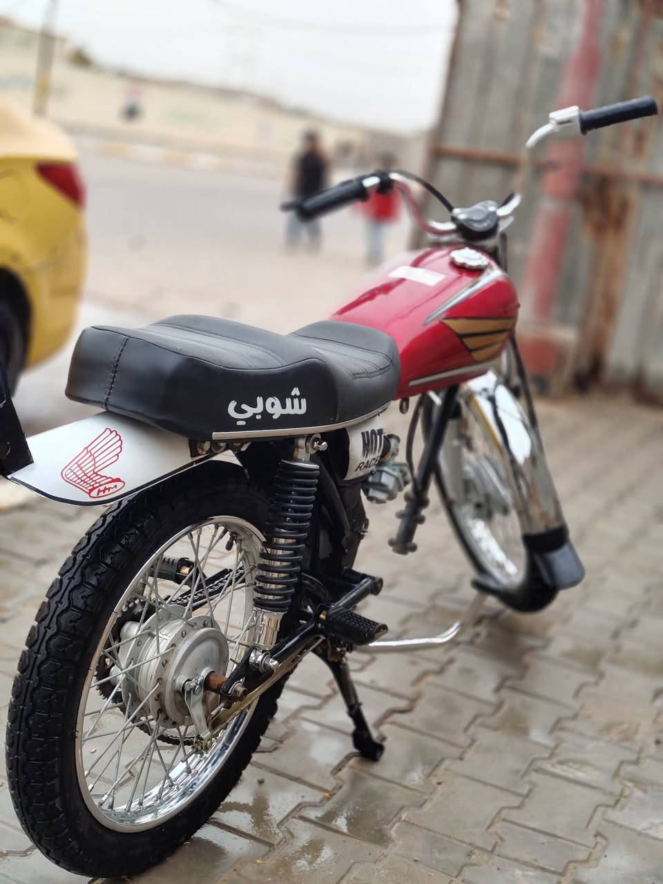 سلام عليكم دراجه تعميره جديده كلها بدون محرك اوراق اوصولي سبعه شاصي 19 ارشا شيال ربع  دوانيه مركز) الرقم *********** خاص مفتوح
