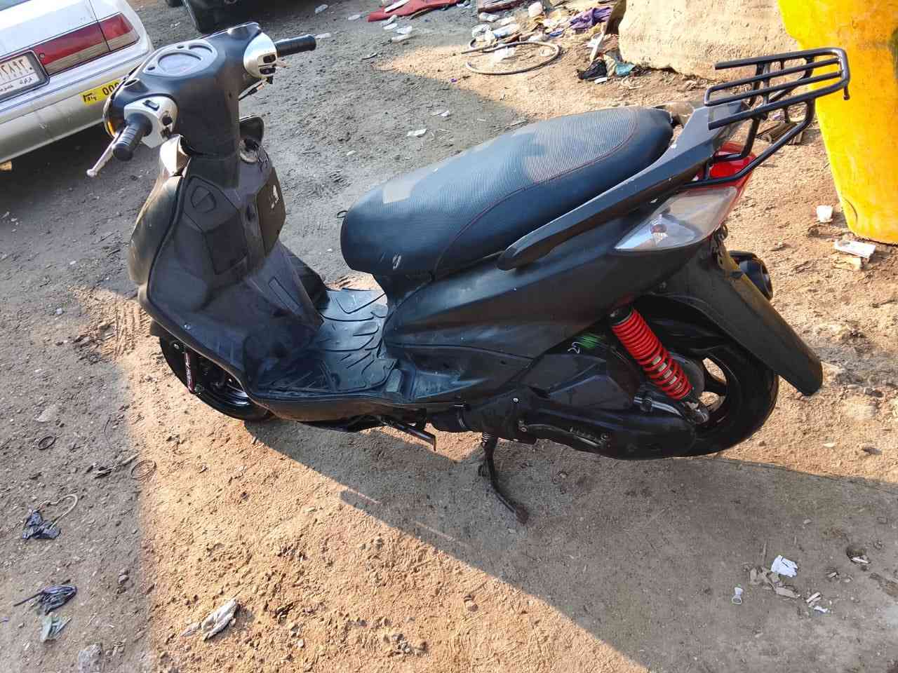 سلام عليكم شباب سكنس نثيه ياباني استان حساس دراجه جديده مكينه ناعمه مكاني بغداد شعب السعر 600 رقمي *********** بل خدمه بي واتساب
