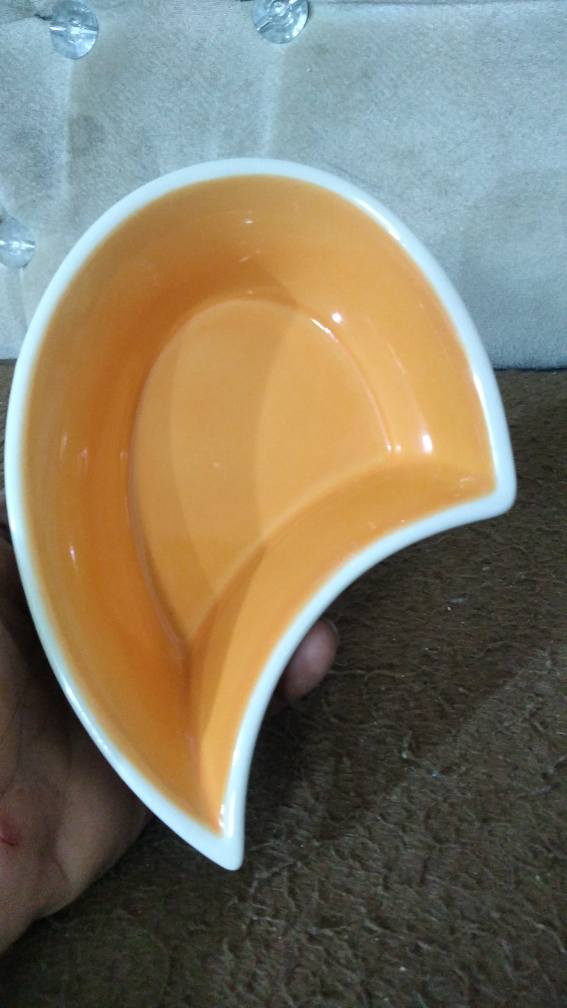 سلام عليكم القطعه ب ١٠٠٠
العنوان حله شارع 80 قرب مدرسة زهور بابل الابتدائيه 
ويوجد توصيل 
*********** حلة, بابل
