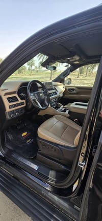 تاهو خليجي 2023 بريمير فوول مواصفات ماشيه 35  السعر 5 شدات او25  07739...