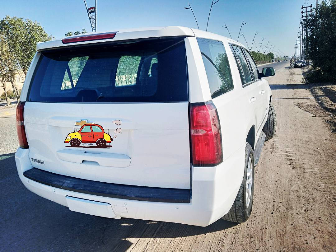 سلام عليكم
تاهو موديل 2018 وارد امريكي 
حادث 3قطع بأمريكا 
سياره نظيفه وجاهزه 
محرك وكير كفاله 
تحويل ثاني يوم بيع فقط 
مكينه 5300
البصره القرنه 
سعر280وبيه مجال 
   رقم***********
