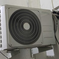 سبلت جنرال طن ونص  ما داخل تصليح صارلي 6 شهور من اخذته عوزه القطعه الد...