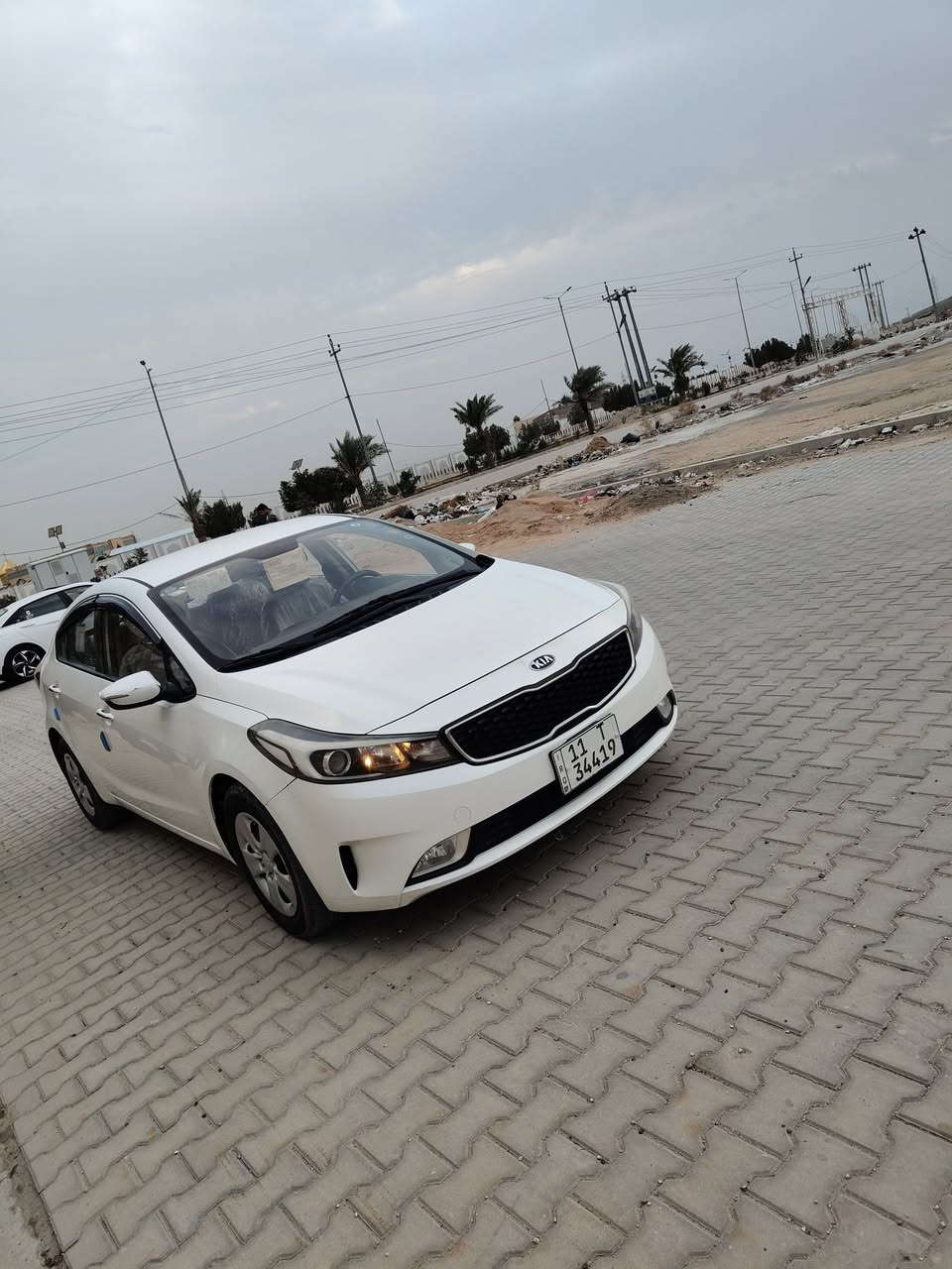 سلام عليكم سيراتو ٢٠١٨ البيع كفاله مكان نجف ***********
